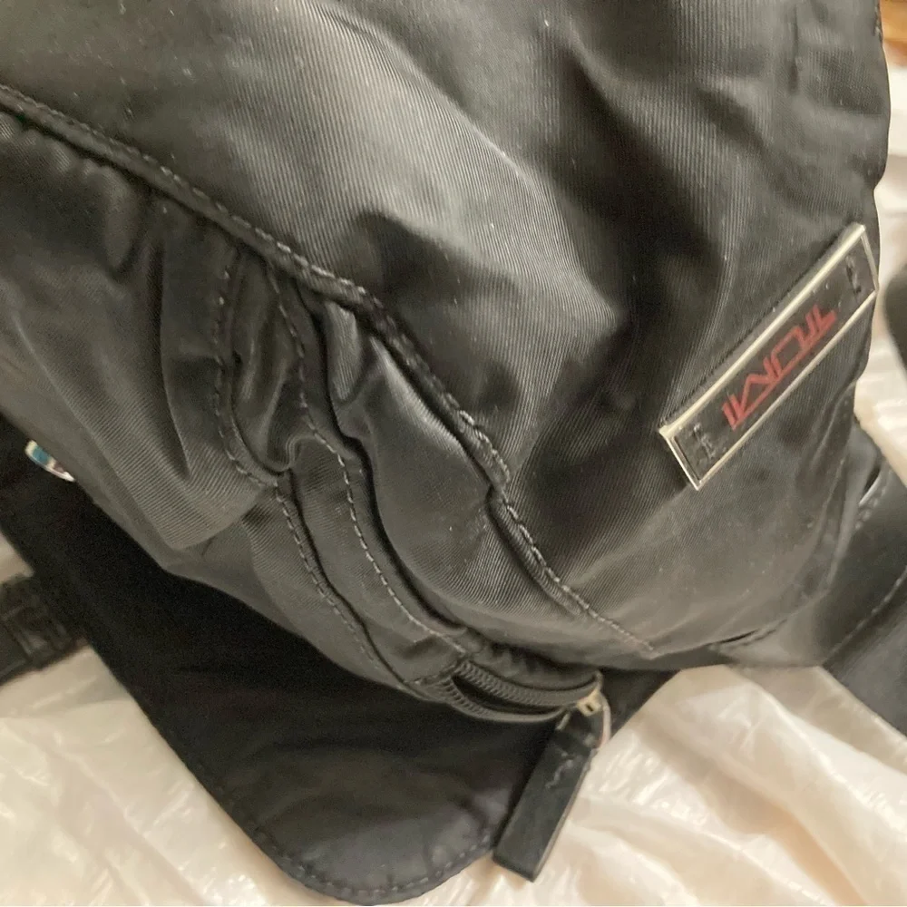 Tumi black nylon camera crossbody bag unisex